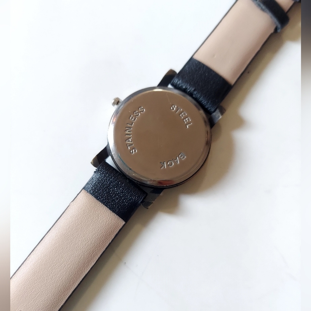Unisex Watch - Picture 3 of 12